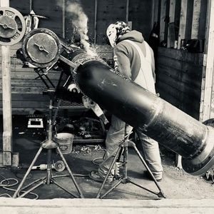 Meet your Posher, Jason